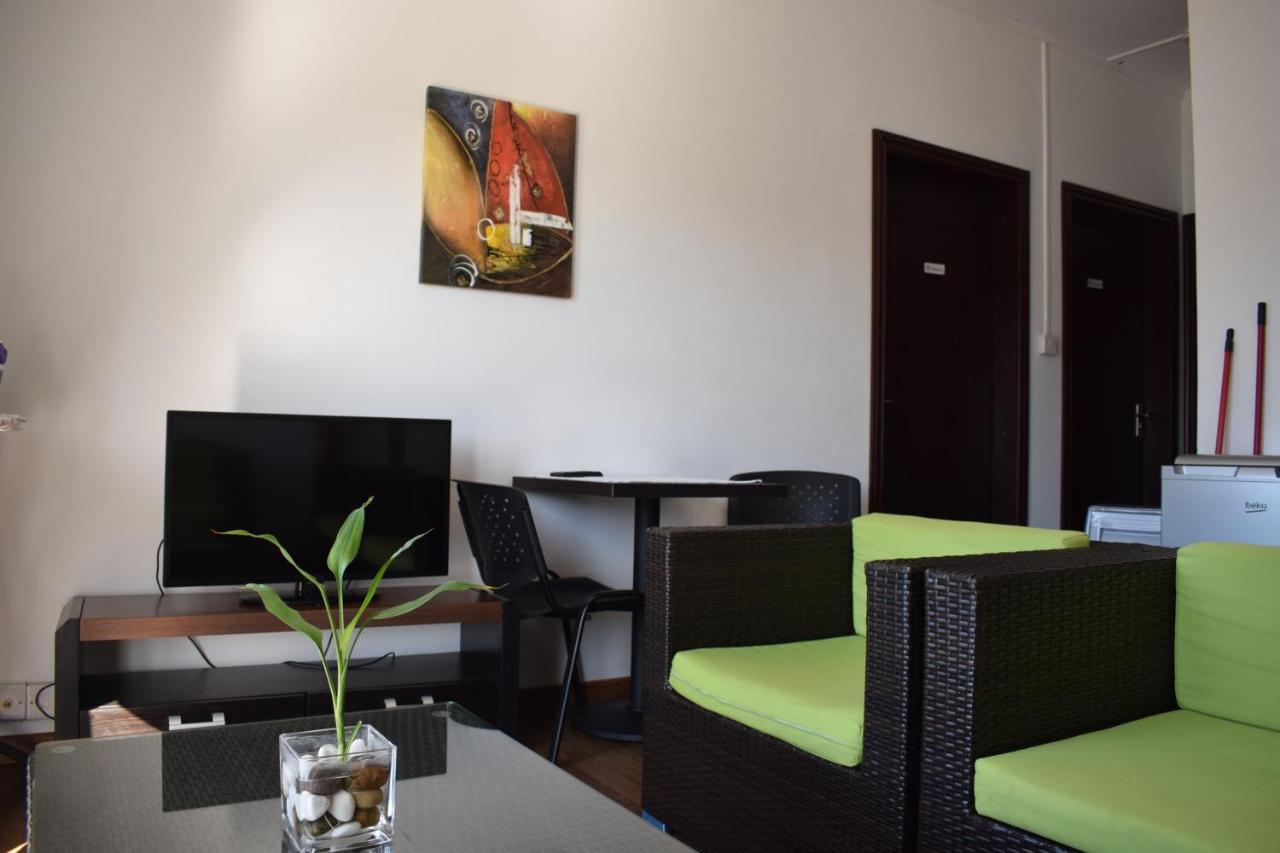 Le Binome Aparthotel Grand Baie Exterior foto