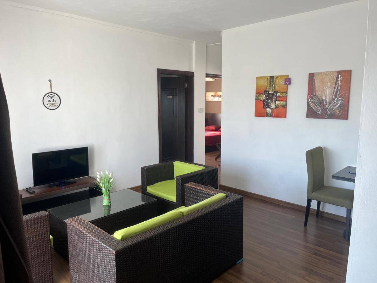 Le Binome Aparthotel Grand Baie Exterior foto